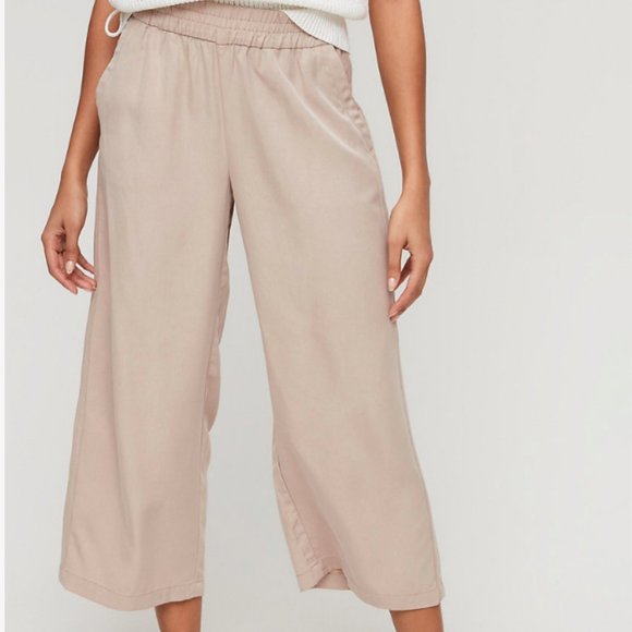 Linen wide leg crop pant - Picture 3 of 10